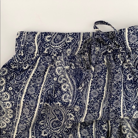 Flowy Shorts - Picture 5 of 6